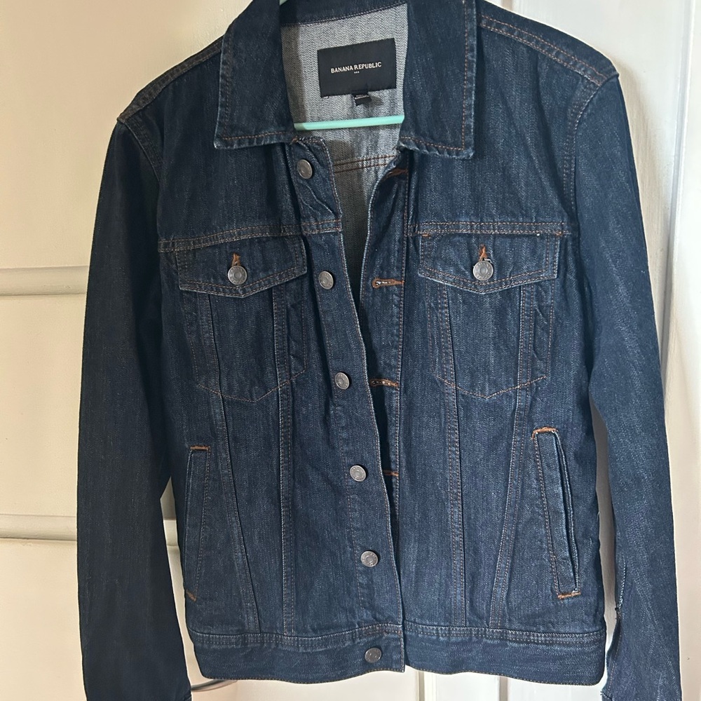Banana Republic denim jacket size S